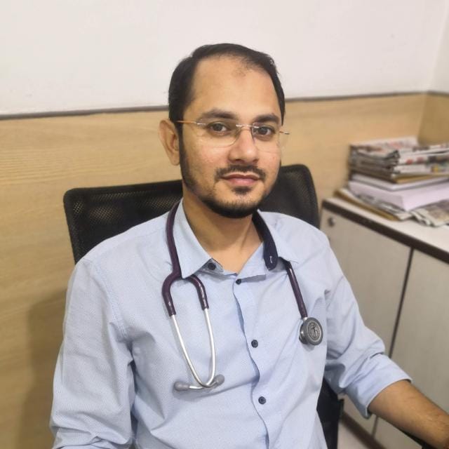 Dr. SHAKEB HASAN - MD In General Medicine & Diabetic Specialist In Kolkata